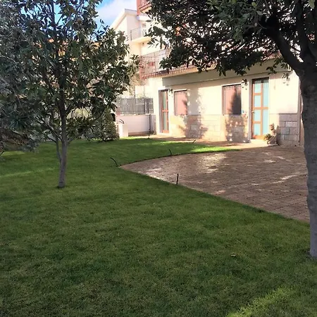 Andalu Abete Apartment